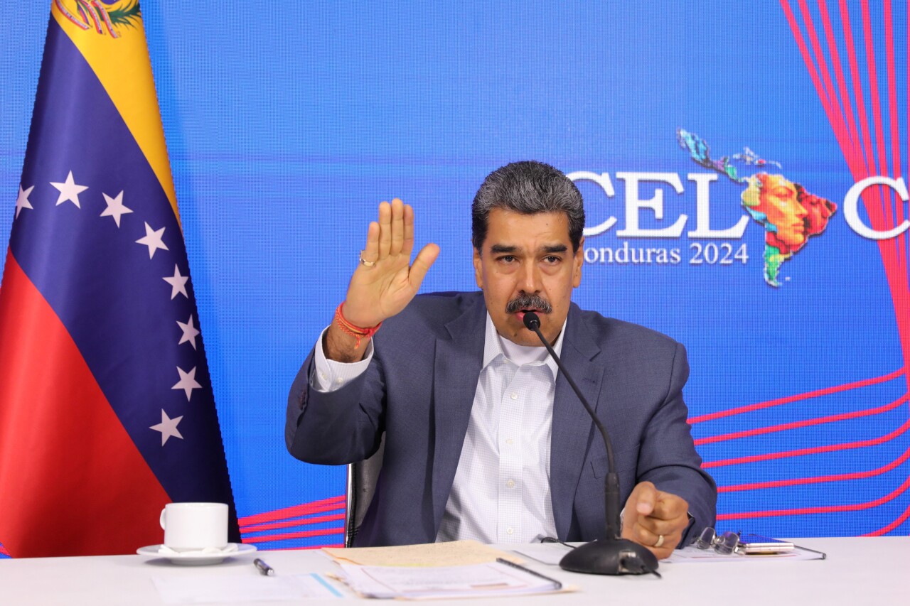venezuela anuncia el cierre de su embajada y sus consulados en ecuador