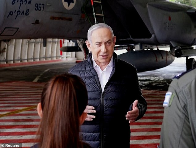 rishi sunak tells israel pm netanyahu 'calm heads' must prevail
