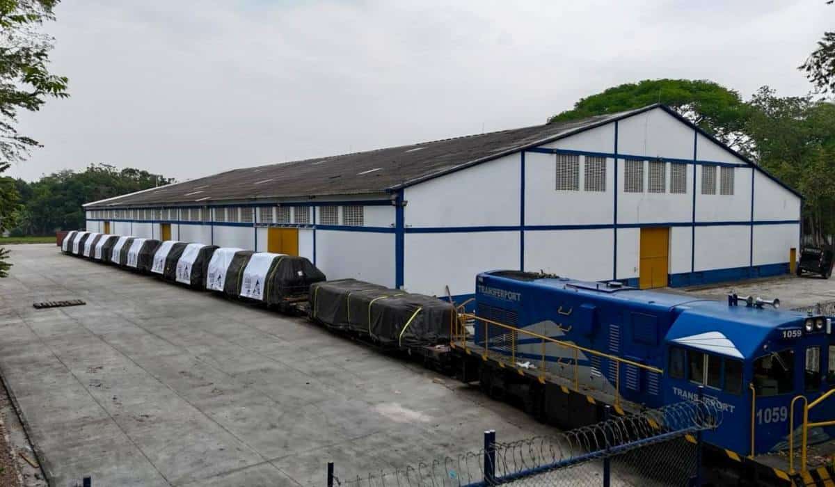 café de exportación de colombia fue transportado por tren desde manizales a santa marta
