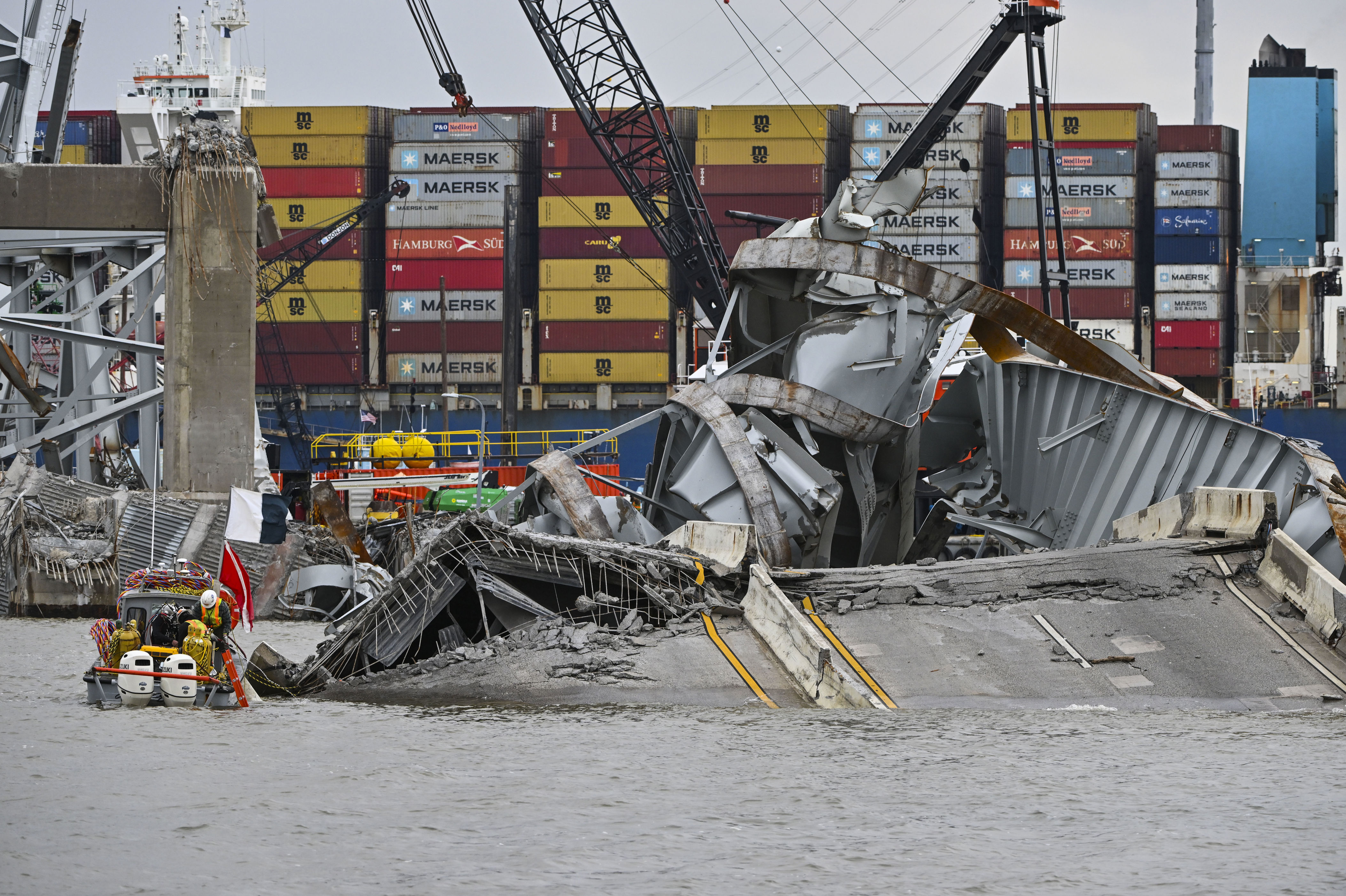 ‘we’re a dead ship’: hundreds of cargo ships lost propulsion in u.s. waters in recent years