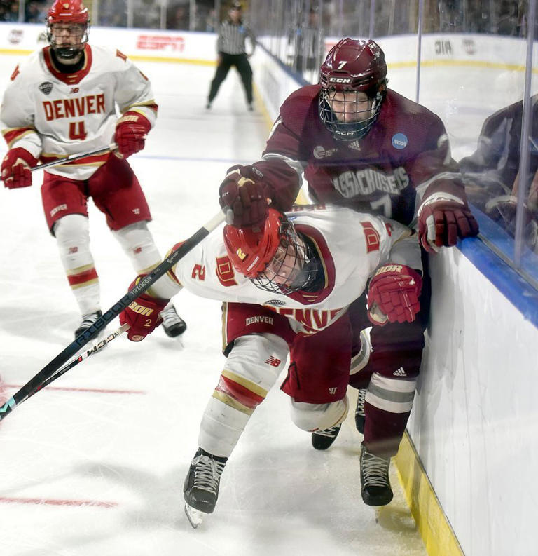 Goal! UMass, NCAA men’s hockey in Springfield draws in $1.2M in spending