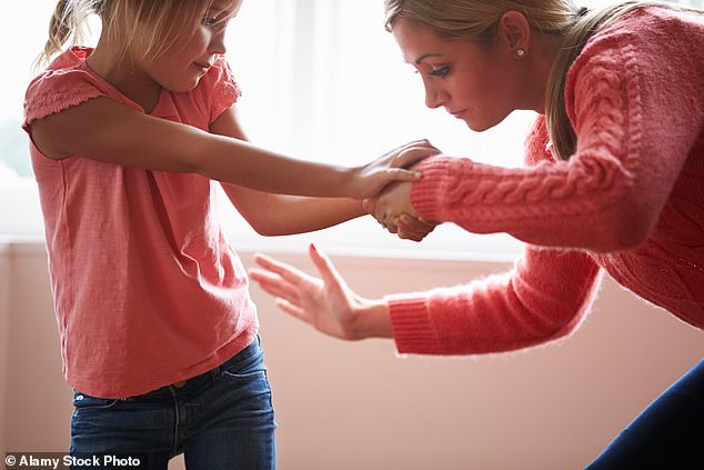 make smacking illegal in all uk nations, child health chiefs urge