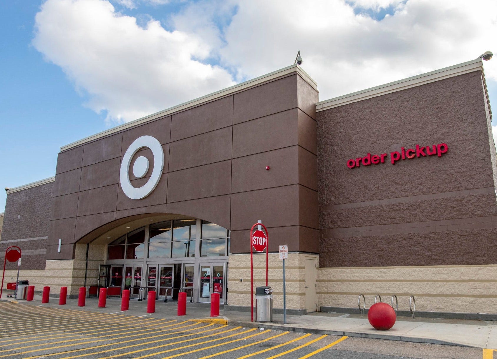 amazon, woman files lawsuit accusing target of illegally collecting customers' biometric data