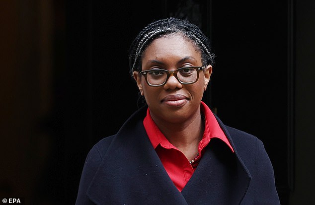 kemi badenoch says she will vote against pm's smoking ban