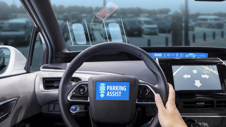  Adiós a los asistentes automáticos de aparcamiento en los coches nuevos: ¿a qué se debe esta medida? 