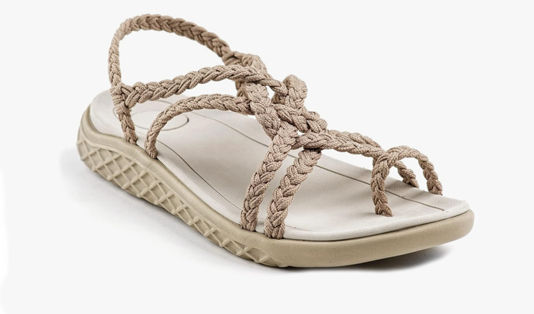 12 Sandals with Arch Support to Keep Your Feet Comfy No Matter How Far ...