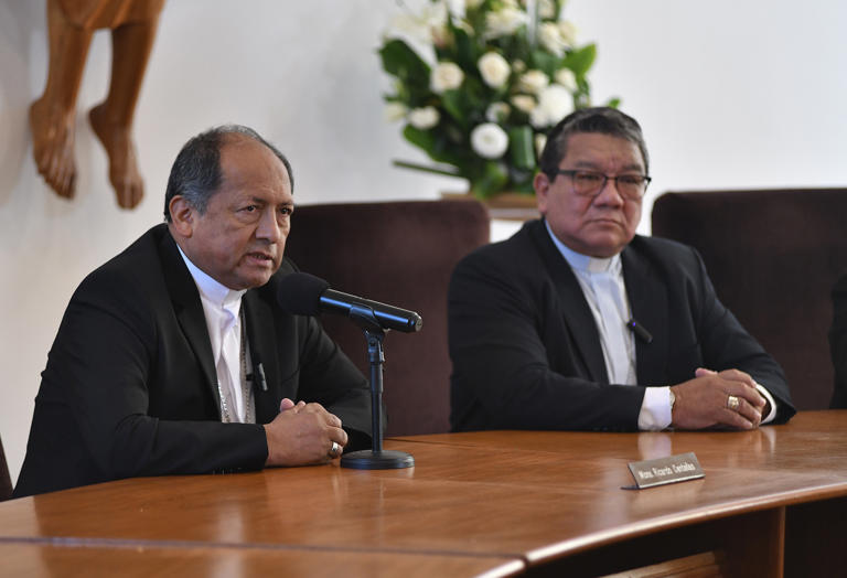 Obispos de Bolivia proponen amnistía e indulto para presos "injustamente" detenidos