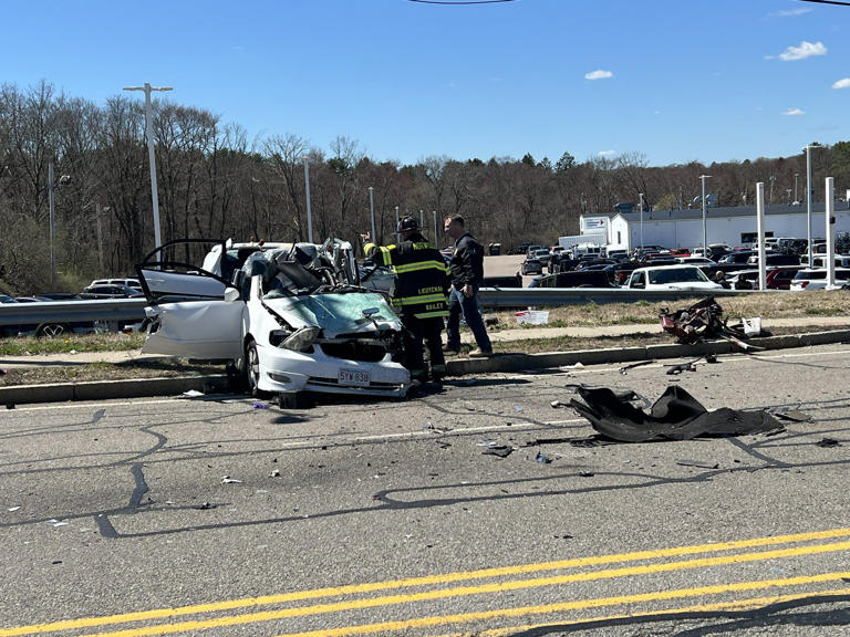 2 people hospitalized in serious condition after Norwood crash leaves ...