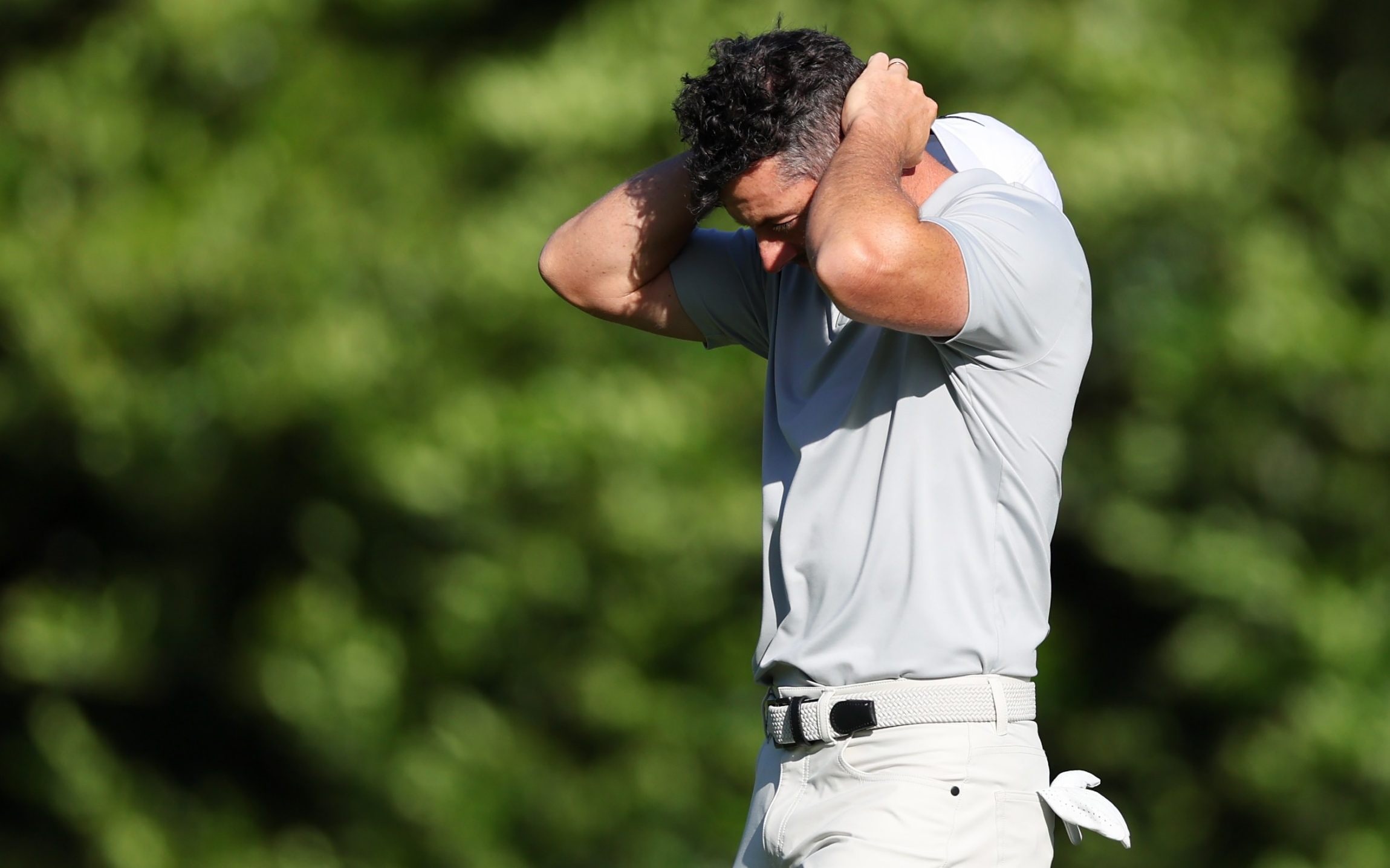 rory mcilroy quashes £750m liv rumours and commits to pga tour for life