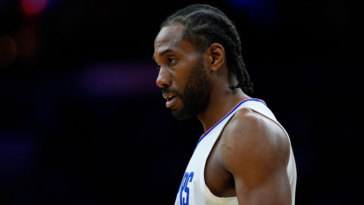 clippers’ leonard listed as questionable for game 2 vs. mavericks with knee injury