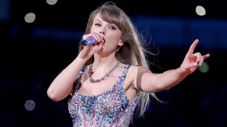 thousands of taylor swift fans hit by uk ticket scams: lloyds
