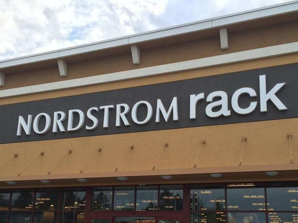 Trio stole $2.8K worth of handbags from Nordstrom Rack in Lower ...