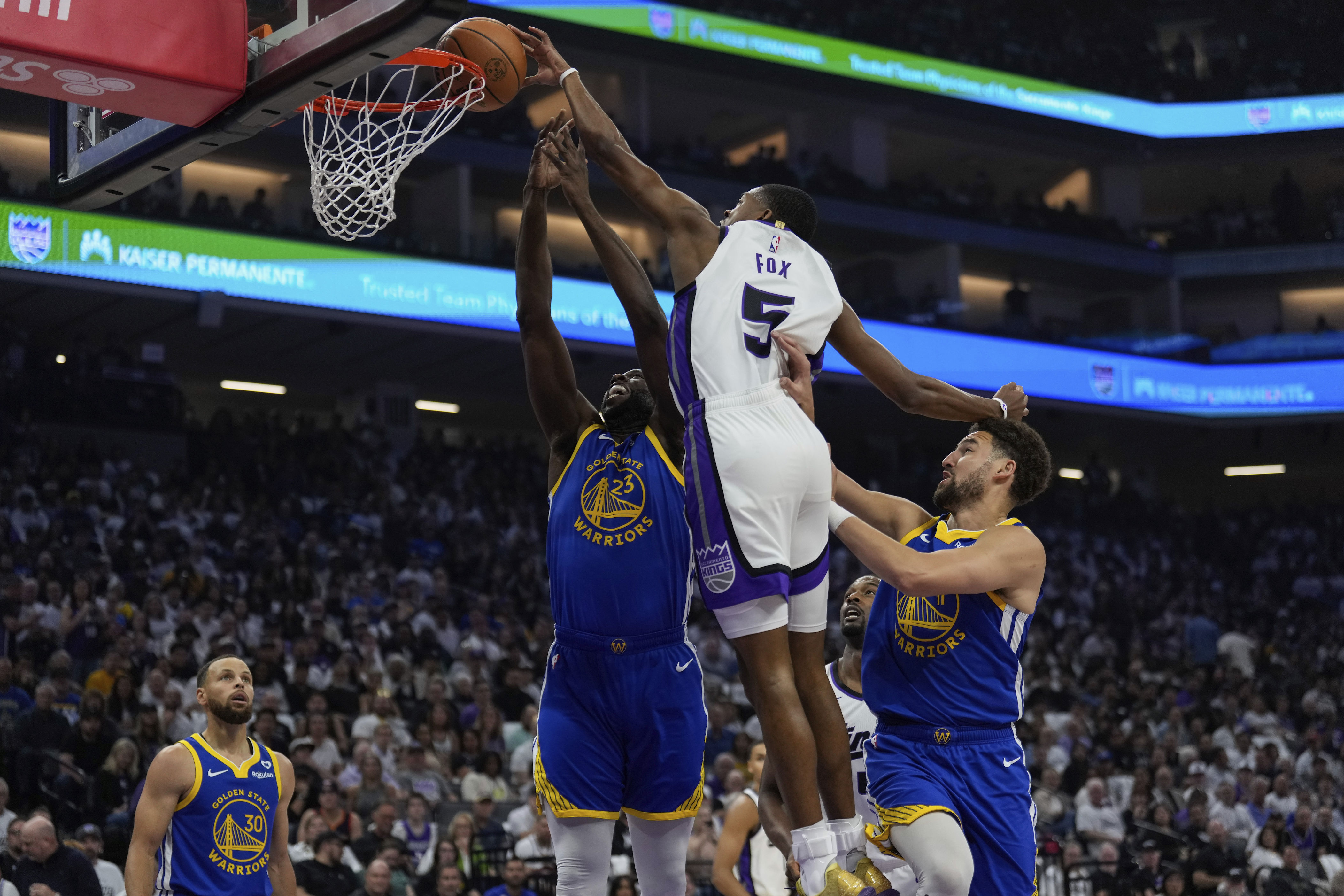 kings eliminate warriors from nba play-in