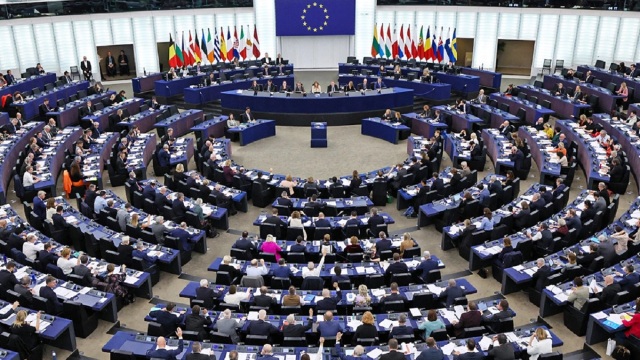 ευρωεκλογές 2024: ποιος είναι ο μισθός των ευρωβουλευτών - ποια έξοδα τους καλύπτονται