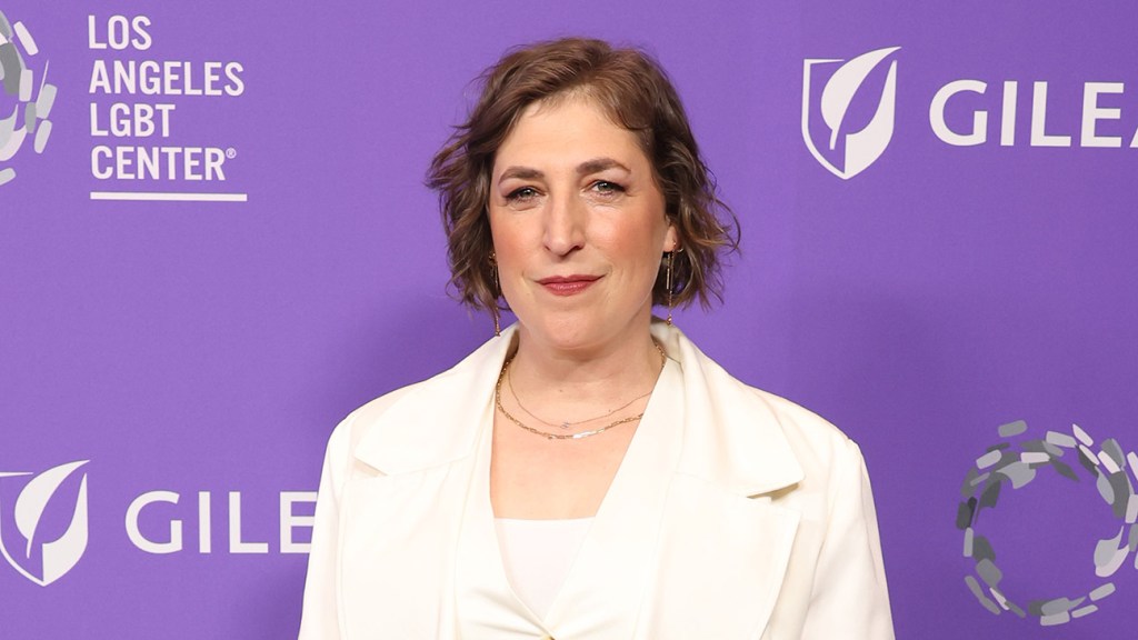 mayim bialik says ‘quiet on set' claims of abuse wasn't only at nickelodeon | thr news video