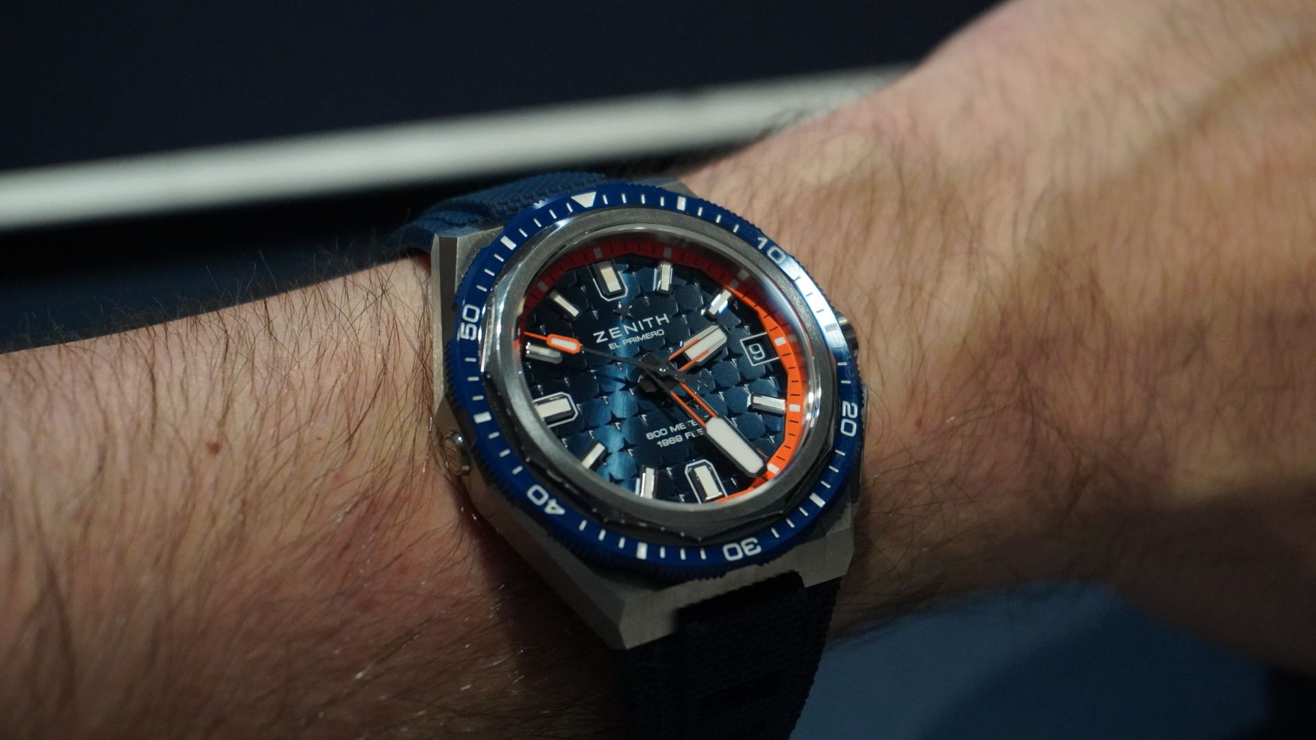 hands on with the zenith defy extreme diver – a stunning, stylish dive watch