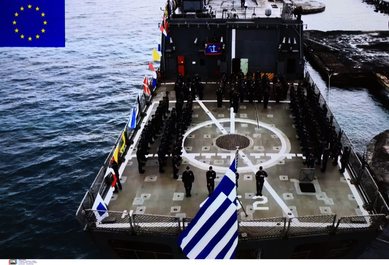 στα «άδυτα» του ελληνικού στρατηγείου επιχειρήσεων «eunavfor aspides» στη λάρισα – δείτε βίντεο, φωτογραφίες