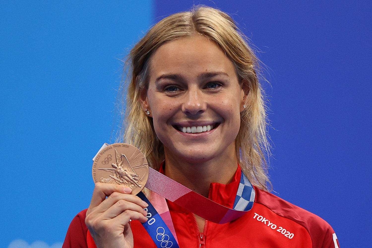pernille blume skal støtte danske svømmere i paris