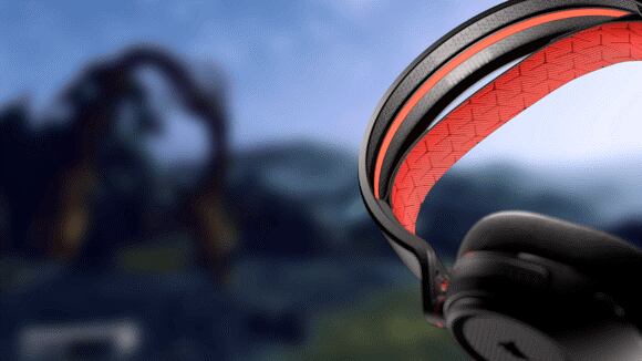 corsair presenta los auriculares hs35 v2, los cascos que te dan ventaja a través del sonido