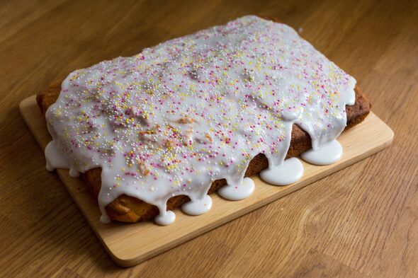 baking expert's 'nostalgic' school cake can be made in the air fryer - recipe
