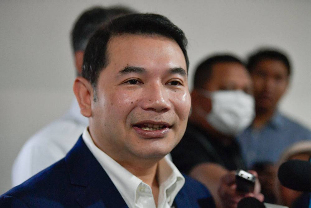 malaysia sticks to plan: rafizi confirms government to proceed with petrol subsidy cuts in 2024 - report