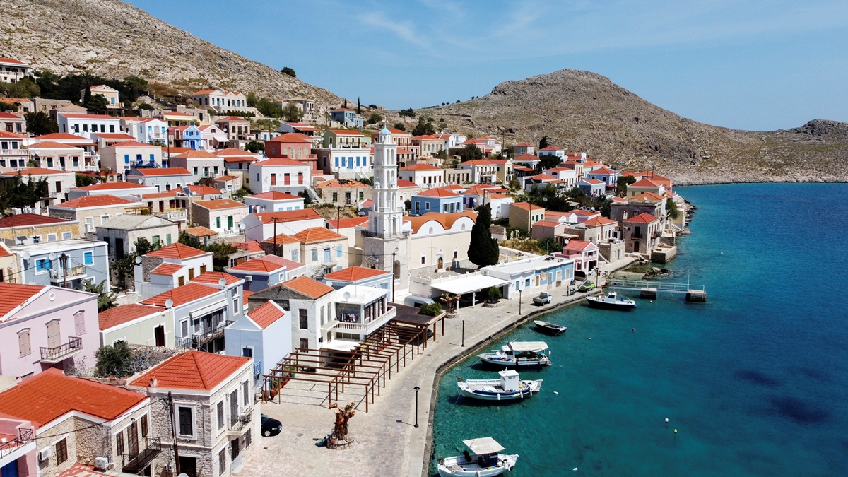 golden visa programs of greece and cyprus offering residency-by-investment modified
