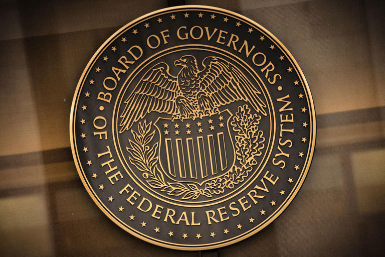 The Federal Reserve crest.