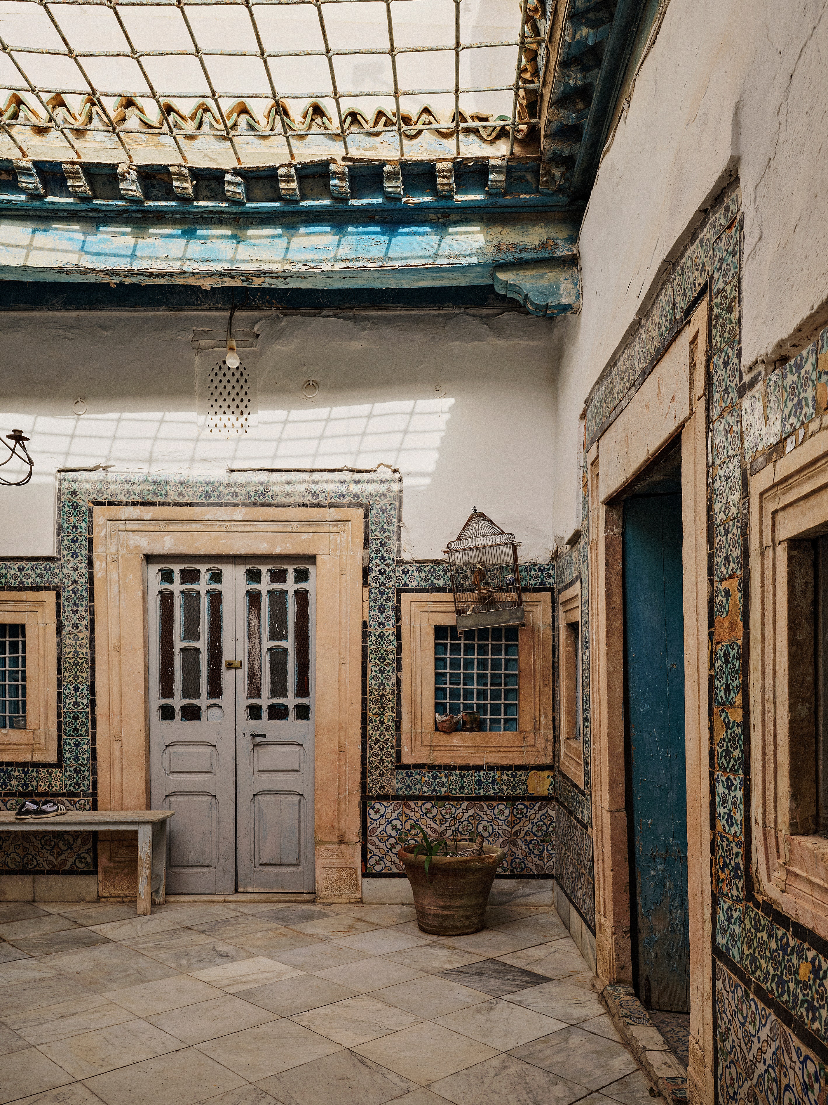 à tunis, un palais transformé en demeure minimaliste par john pawson