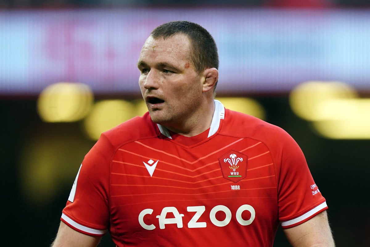 wales and lions hooker ken owens retires aged 37 due to injury