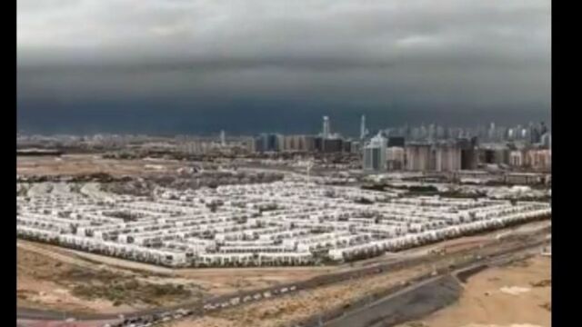 ντουμπάι: το εντυπωσιακό timelapse της σφοδρής καταιγίδας - πώς κατακλύστηκαν τα πάντα από το νερό