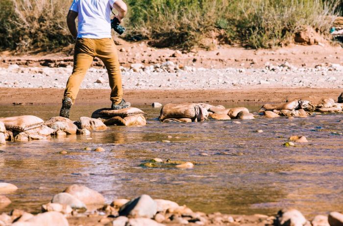 la caminata hidroeléctrica: el secreto para adelgazar y mejorar el equilibrio que supera a la caminata nórdica
