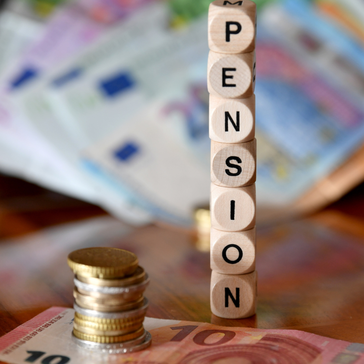 drei viertel der jungen besorgt um ihre pension