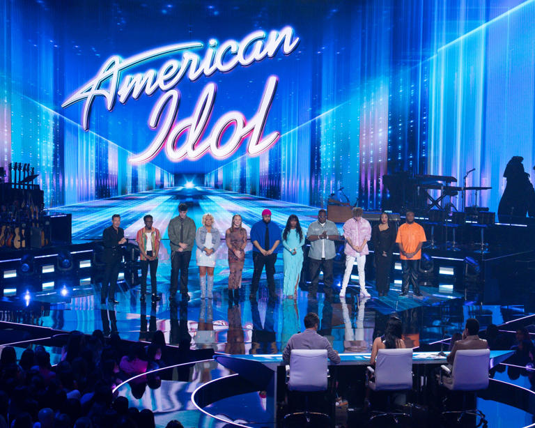 American Idol Recap Gene Simmons Helps Top 14 Contestants Hit Their