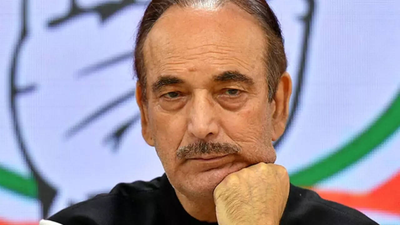 in new twist, ghulam nabi azad says he won't contest elections