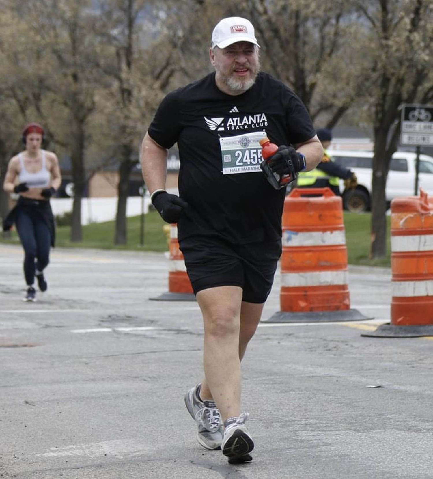 1 dad celebrates 200-pound weight loss by running 63 marathons