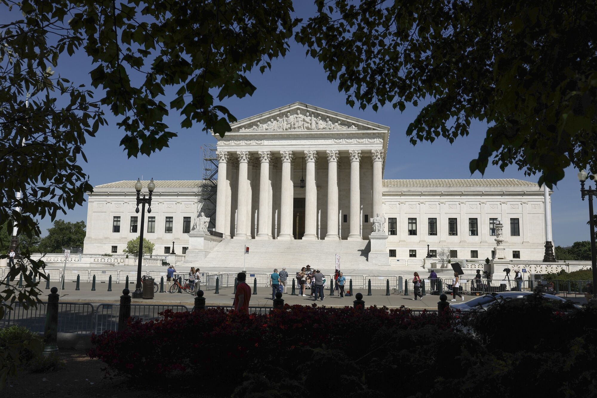 supreme court makes it easier to sue for job discrimination