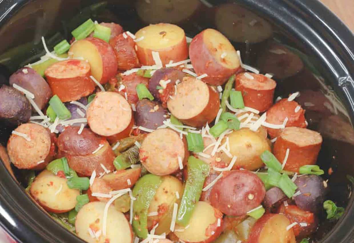 9 Slow Cooker Recipes I Beg Myself To Make For Dinner