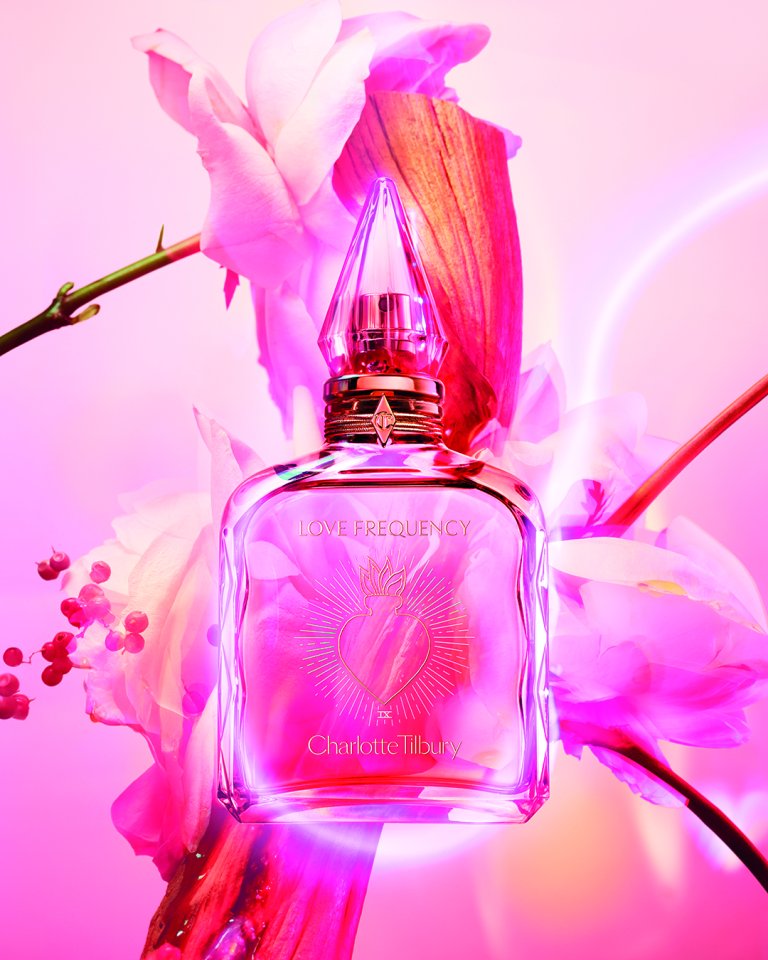 charlotte tilbury lanceert emotion-boosting parfumcollectie: ‘hier droomde ik als jong meisje al van’