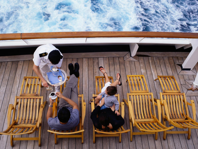 I worked on cruises for 3 years. Here are 6 things I'd never do on board.