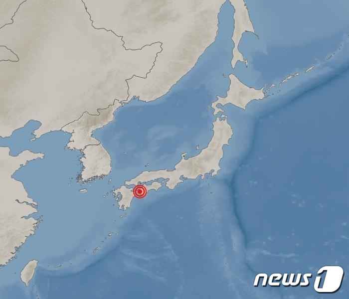 일본 오이타현 동쪽 74㎞ 해역서 규모 6.4 지진…부산·경남도 '흔들'