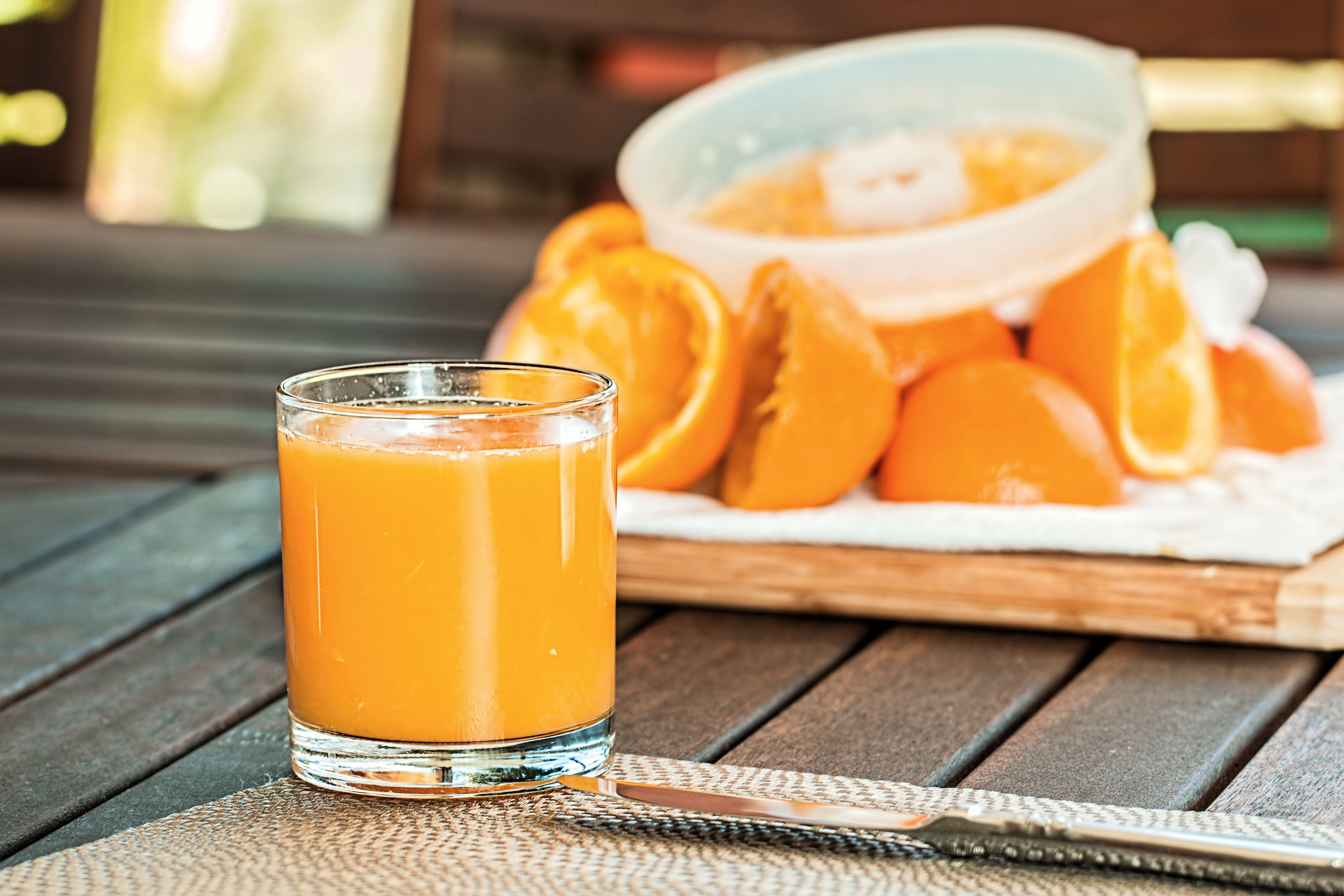 científicos descubren el tremendo impacto en tu cuerpo de beber jugo de naranja 100% natural