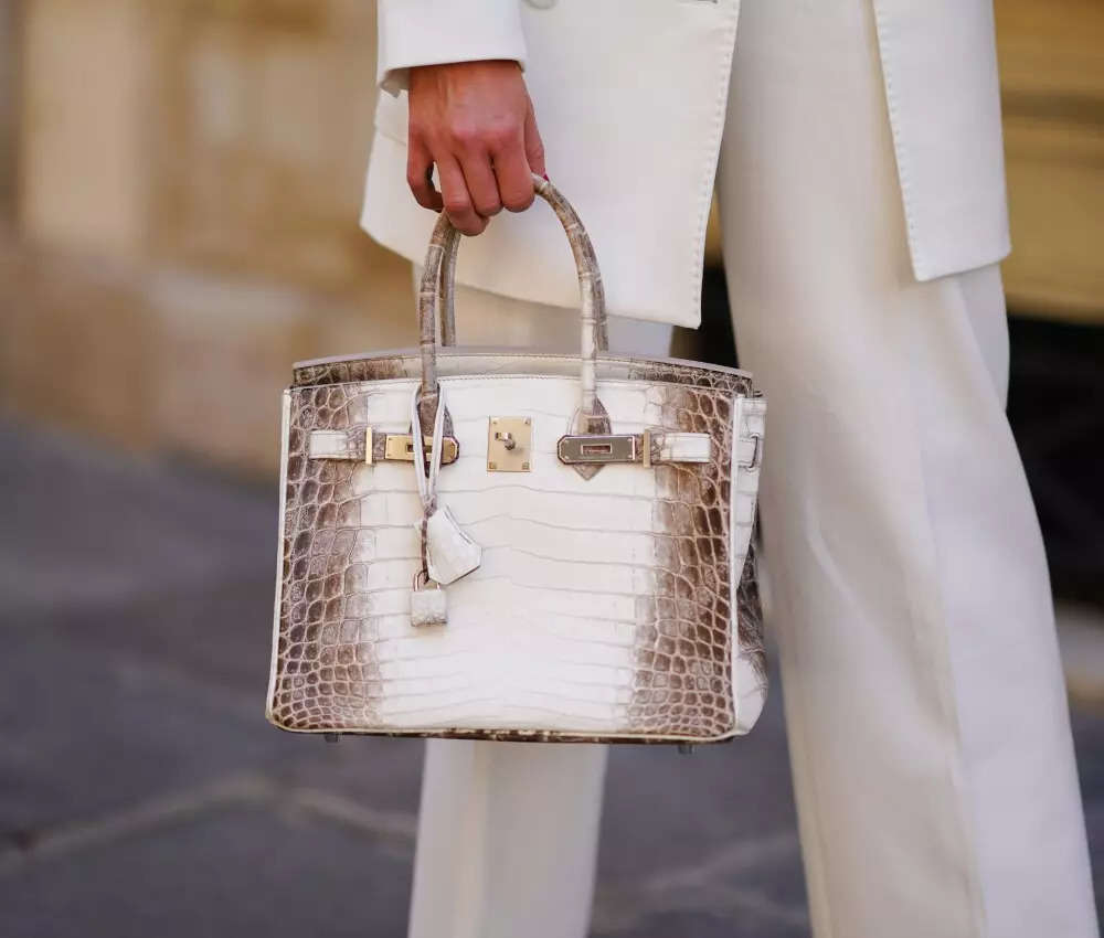 luxury bags: top 10 most expensive bags in the world!