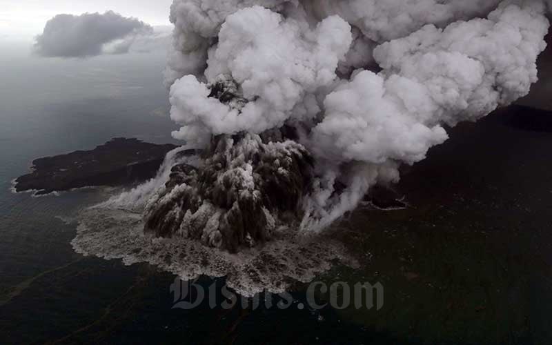 rentetan erupsi gunung ruang, pvmbg peringkatkan potensi tsunami
