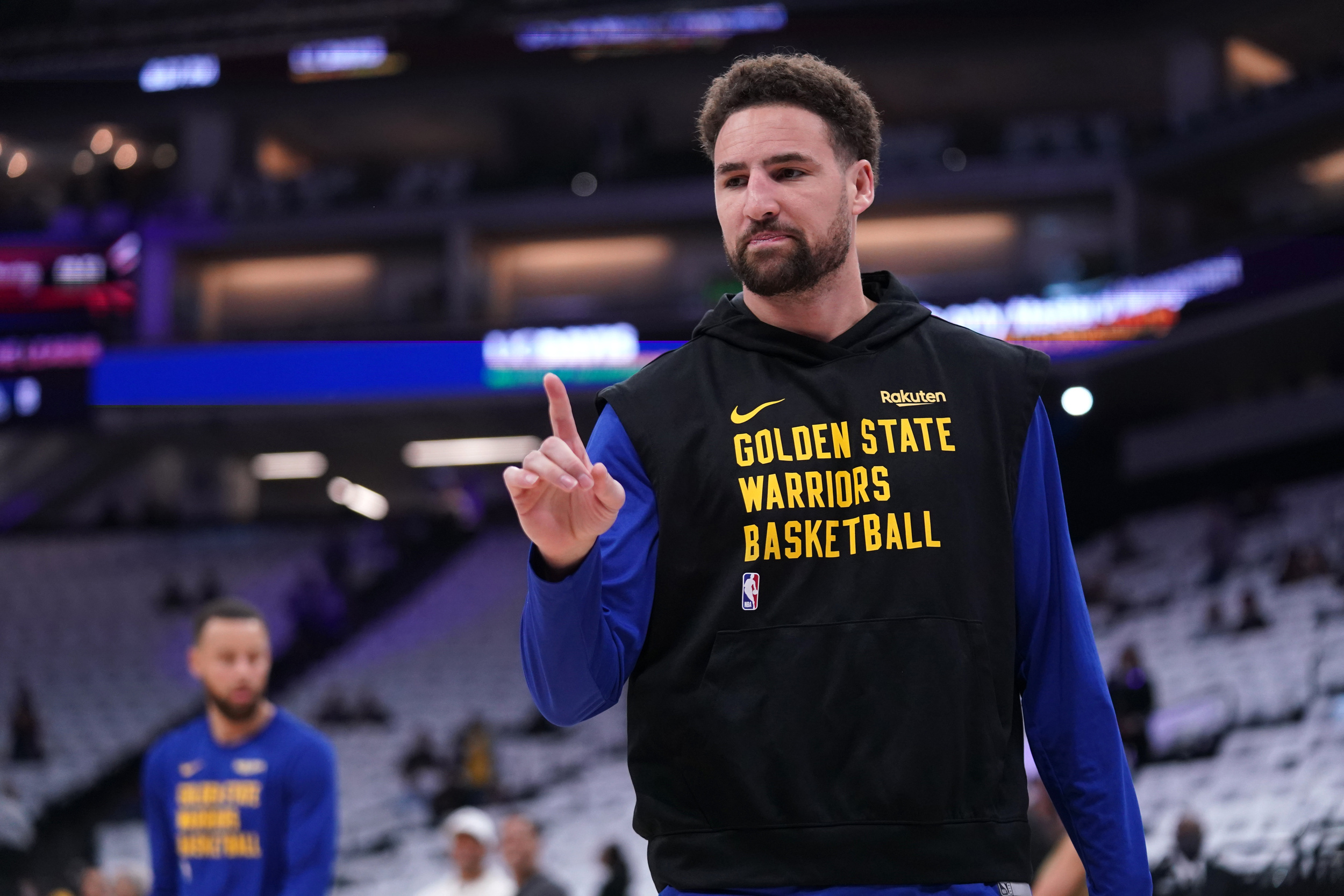 report: klay thompson's free agency about 'respect and principle'