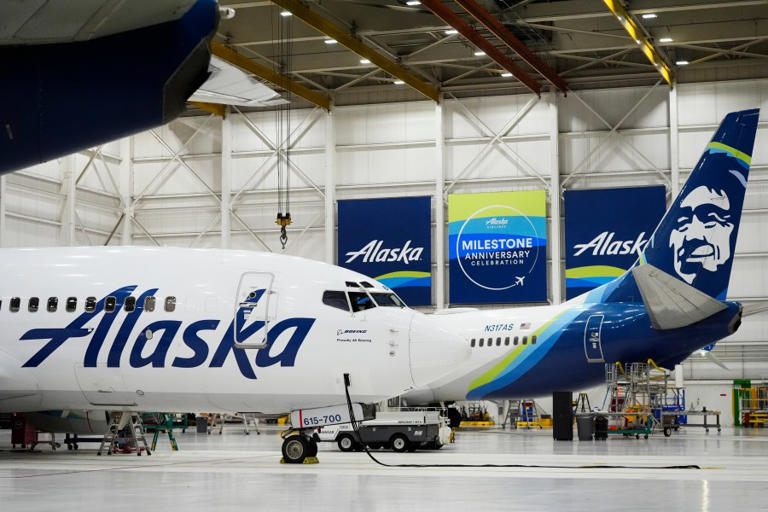 Ground-stop advisory for all Alaska Airlines flights has been lifted