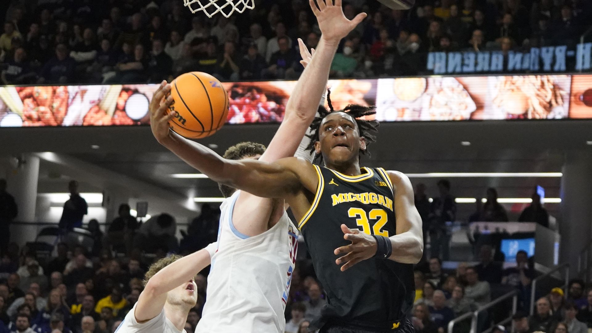 Michigan Transfer Tarris Reed Jr. Commits To UConn Men’s Basketball