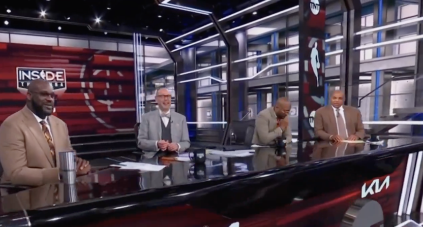 shaq and charles barkley laugh off nba analyst's diss