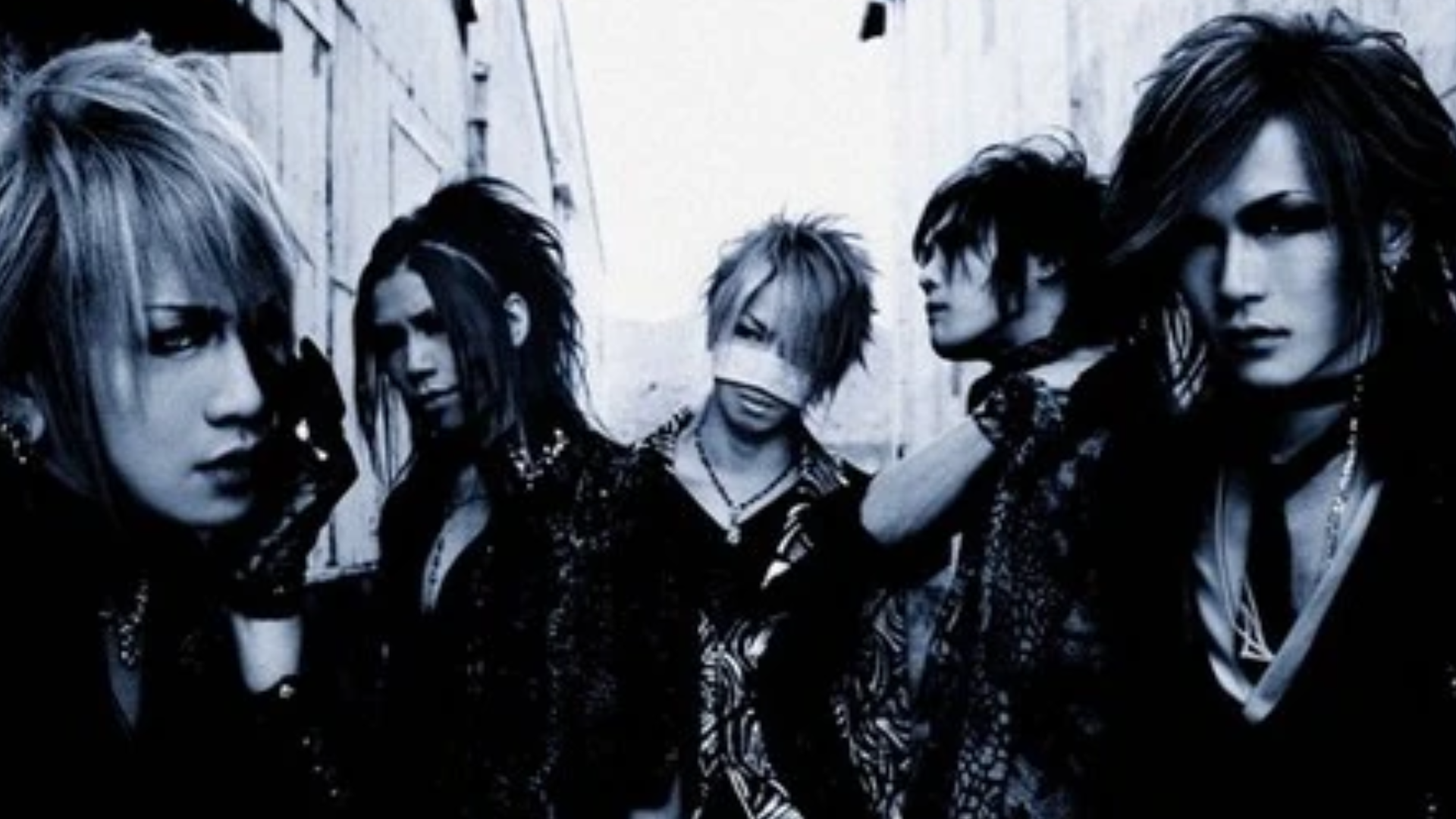 <p>In 2002, The Gazette was formed by Reita, Uruha, and Ruki. Fool’s Mate reports that the band was formed when the trio grew tired of playing for others and decided to form a band themselves.</p> <p>Image: PS Company</p>