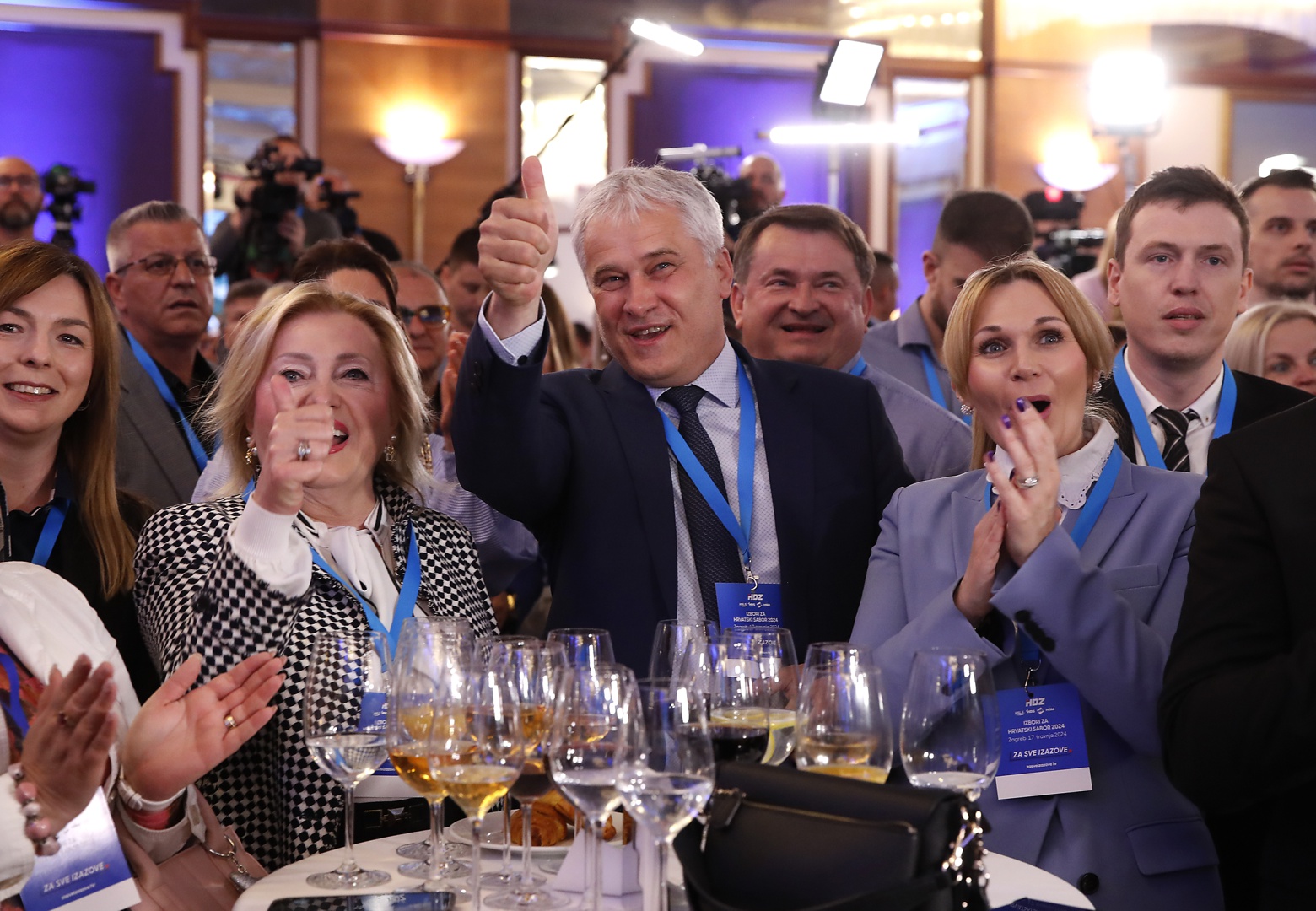 el escrutinio confirma la clara victoria conservadora en croacia