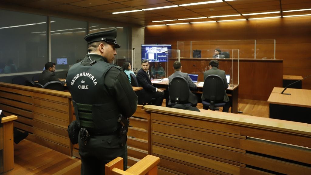 los gallegos: corte de arica ordena que juicio sea presencial pese a que fiscalía advierte que el “riesgo es altísimo”